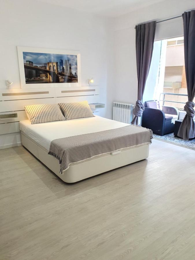 Casamila Guest House 阿利坎特 外观 照片