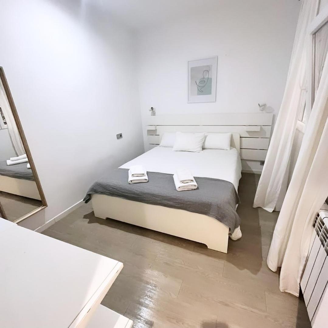 Casamila Guest House 阿利坎特 外观 照片